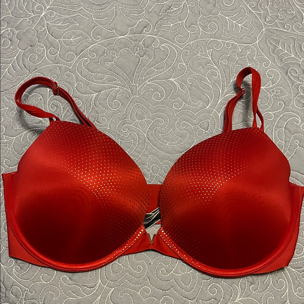 Victoria's Secret Vibrant Red Bra